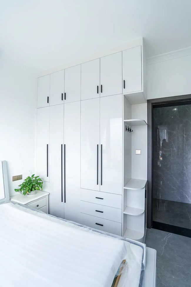 124㎡現(xiàn)代三居，簡單軟裝搭配，感受生活的小清新